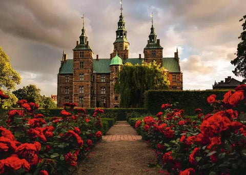 Ravensburger Rosenborg Castle Denmark Puzzle 1000 Pieces