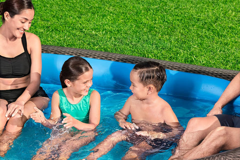 TruPrint™ Wicker Inflatable Family Pool 231x178x53cm